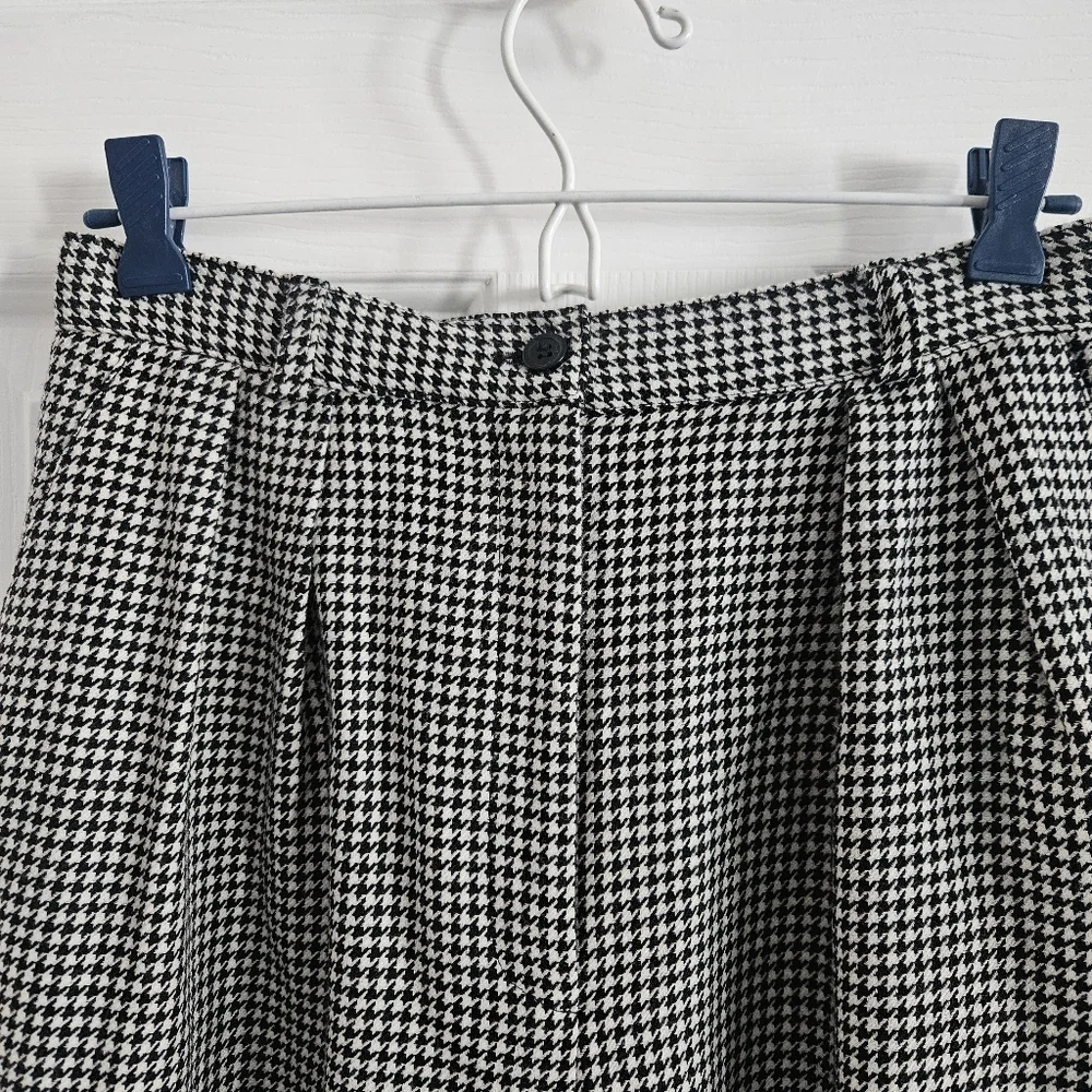 Vintage Talbots 100% Wool Houndstooth High Waisted Trousers
